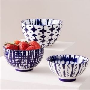 West Elm indigo tie dye nesting bowls. 4 sets of 3 (12 bowls total)